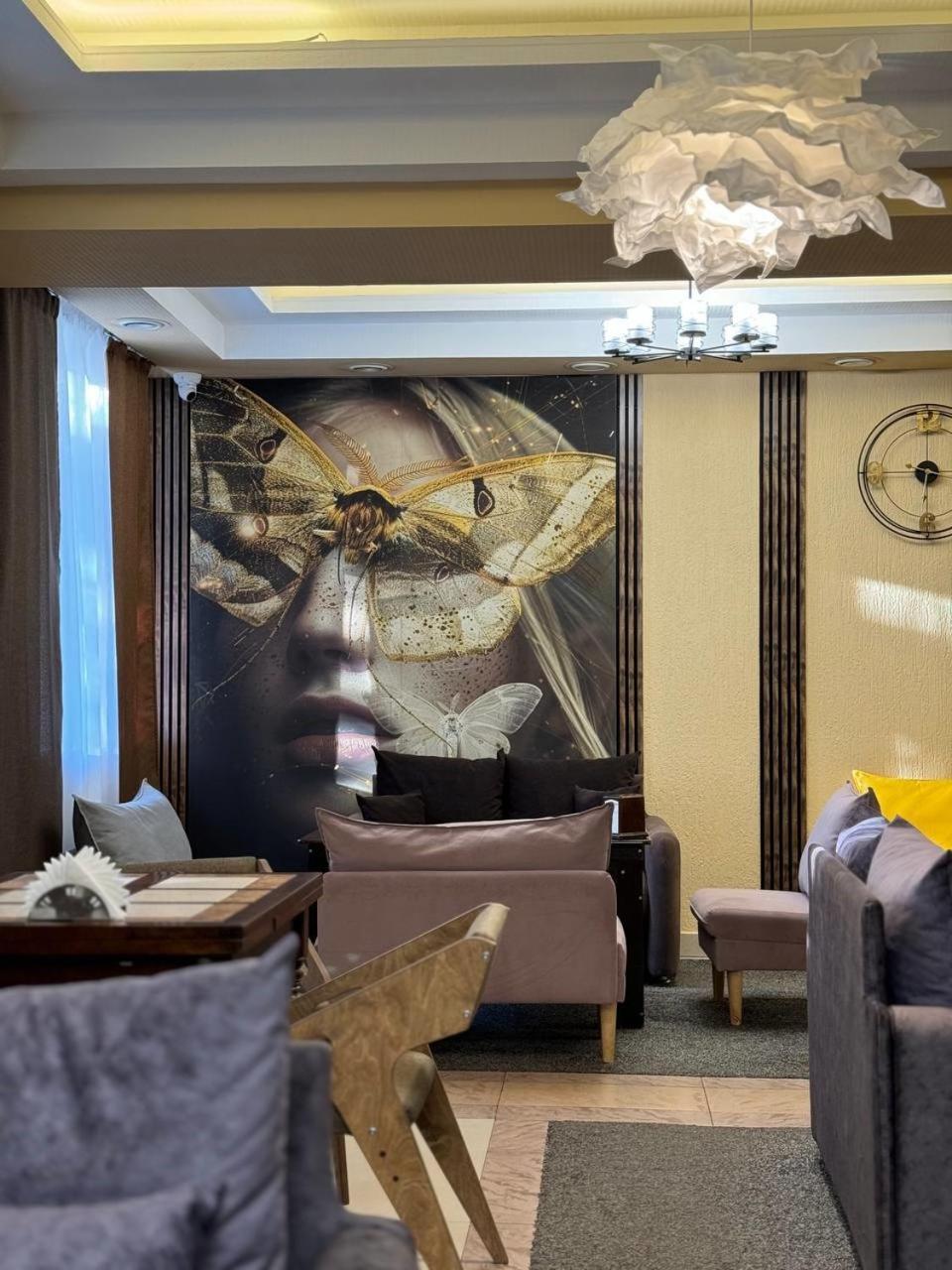 Shanyrak Hotel Temirtau Eksteriør bilde